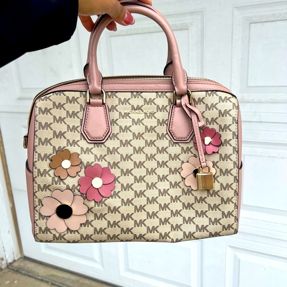 Michael Kors Cream and Pink Floral Satchel - Picture 1 of 4